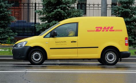Услуги доставки DHL в России