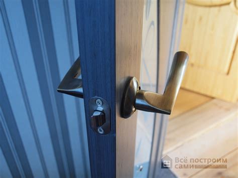 Установка стяжек для дверных ручек
