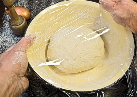 Формирование и выпечка лепешек роти