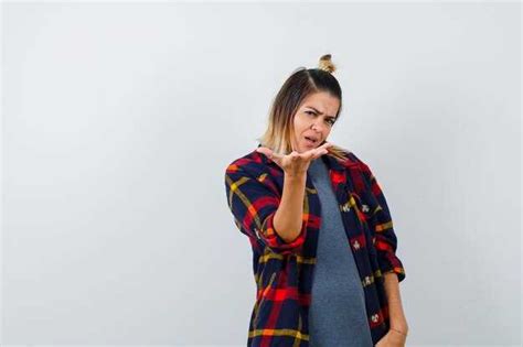 Что вызывает тошноту при высоком давлении: основные факторы