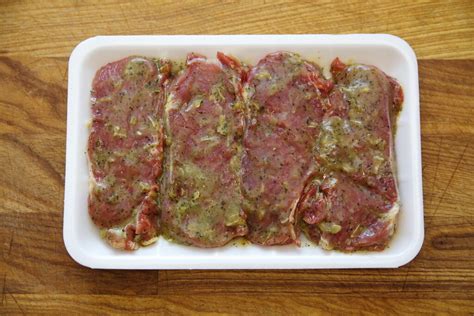 Что такое маринад и как он влияет на мясо