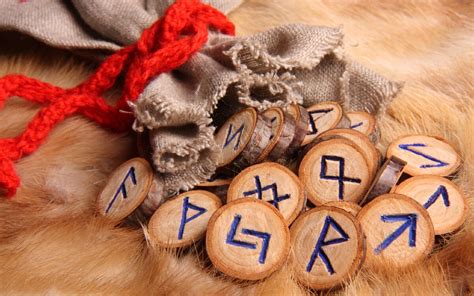 Что такое руны и зачем они нужны