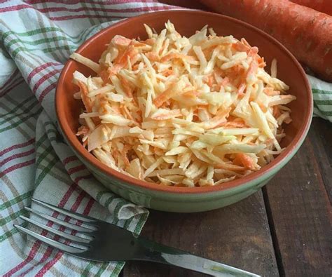 Шаги приготовления красного капустного кул слоу