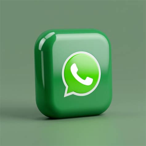 Шаг 1: Поиск и загрузка WhatsApp