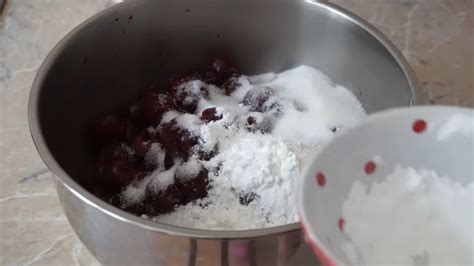 Шаг 2: Изготовление вишни
