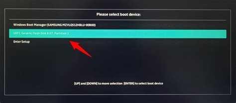 Шаг 2. Загрузка с USB и выбор языка
