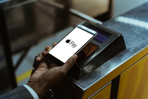 Шаг 4: Настройте и активируйте Apple Pay на iPhone