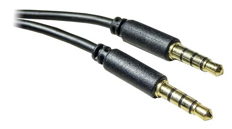 Шаг 5: Подключите телефон к автомобилю с помощью USB-кабеля