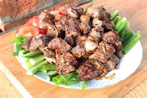 Шашлык из шеи косули с травами и лимоном