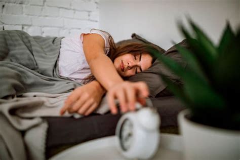 5 причин, которые мешают вставать рано